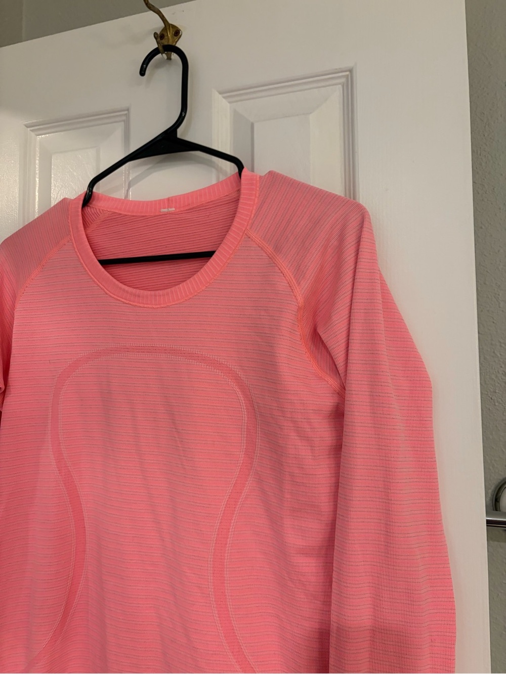 Lululemon Swiftly Tech Long Sleeve Top Pink Coral Size 10 - Picture 3 of 9